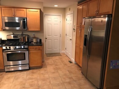 24 Laura Dr, Attleboro, MA 02703 - photo 6