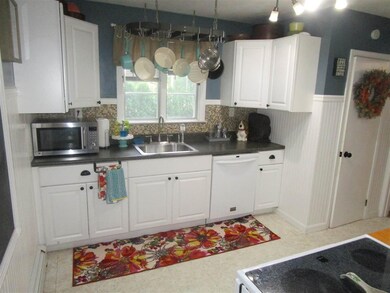 621 Daniel Webster Hwy, Merrimack, NH 03054 - photo 4