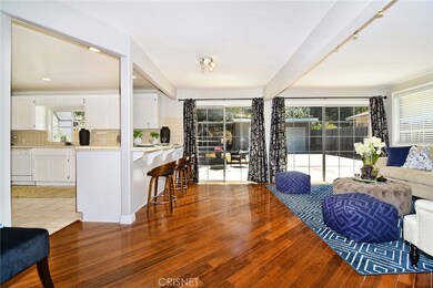 5032 Alhama Dr, Woodland Hills, CA 91364 - photo 4