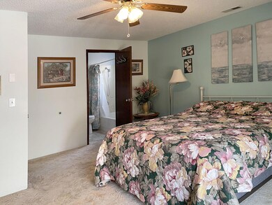 734 Brookside Cir, Rogue River, OR 97537 - photo 6