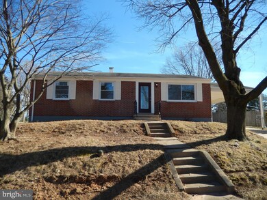 235 Glyndon Dr, Reisterstown, MD 21136 - photo 2