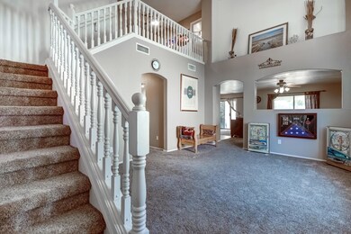 Entry/Living Room
