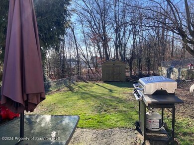 1215 W State St, Archbald, PA 18403 - photo 6