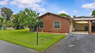 503 SE 5th Cir, Boynton Beach, FL 33435 - photo 2