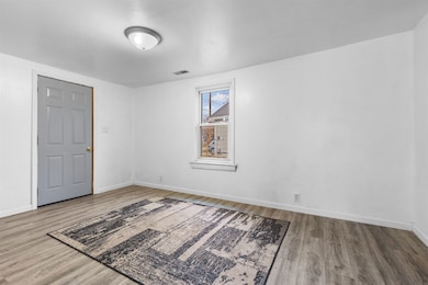 215 S Moore St, South Beloit, IL 61080 - photo 2