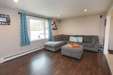 27 S Bow Rd, Hooksett, NH 03106 - photo 2