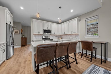 64 Prairie Ct, Wheeling, IL 60090 - photo 3