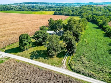 16321 Hildebrandt Rd, Leavenworth, KS 66048 - photo 2