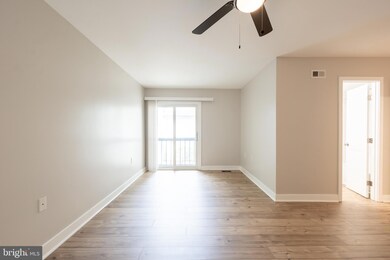 5838 Harness Ct, Columbia, MD 21044 - photo 3