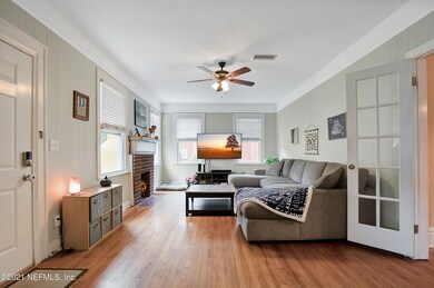 4759 College2