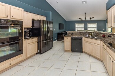 15057 Key Lime Blvd-large-040-42-untitle