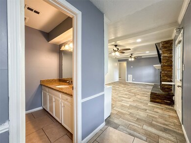 1403 Corral Dr, Houston, TX 77090 - photo 5