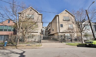 1826 Colquitt St unit D, Houston, TX 77098 - photo 2