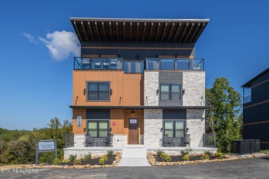 352 Rambling Creek Way unit Lot 66R, Sevierville, TN 37862 - photo 2