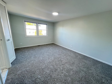 936 Cardiff Ct, Schaumburg, IL 60194 - photo 7