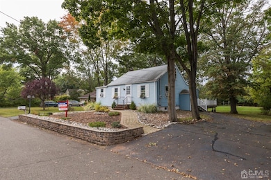 498 Blue Ridge Ave, Piscataway, NJ 08854 - photo 2