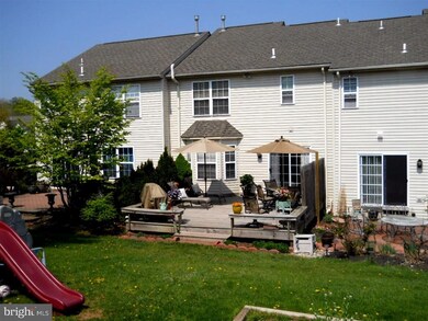 559 Creekside Dr, Souderton, PA 18964 - photo 3