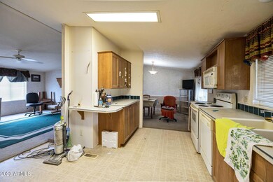 MCMILLAN KITCHEN