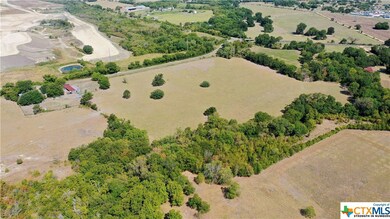 975 Bob White Rd, Temple, TX 76501 - photo 3