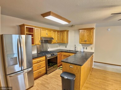 425 Fieldcrest Ln, Sartell, MN 56377 - photo 4