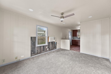 4313 Engleford St, Houston, TX 77026 - photo 3