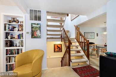 8027 Steeple Chase Ct, Springfield, VA 22153 - photo 7