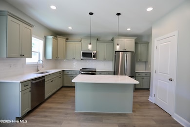 408 Gretchen Rd, West End, NC 27376 - photo 5