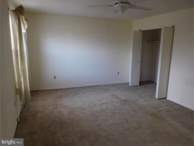 1308 Fairbourne Ct unit 1308, Lansdale, PA 19446 - photo 6