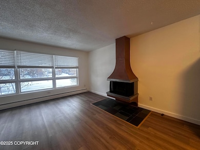 933 W 20th Ave unit B, Anchorage, AK 99503 - photo 7