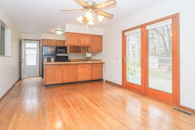 21321 Clear Lake-105