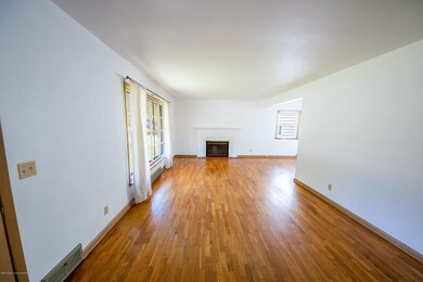 2030 Victor Ave, Lansing, MI 48910 - photo 5