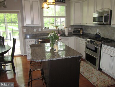 7111 Kings Point Way, Columbia, MD 21046 - photo 5