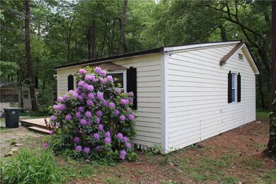 EXTERIOR SIDE
