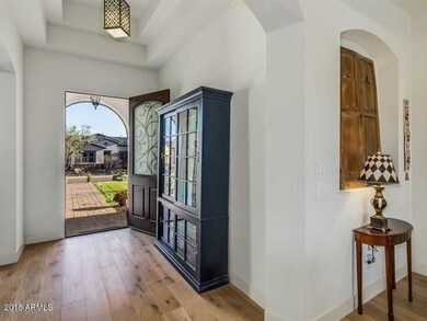 006_Entry ~ Foyer