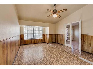 330 Maricela Dr, El Paso, TX 79915 - photo 6
