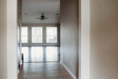 8223 Garrison Point Dr, Houston, TX 77040 - photo 2