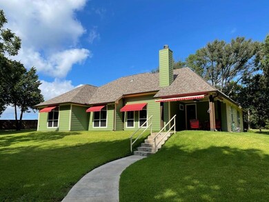 902 Donzi Ct, Corsicana, TX 75109 - photo 2