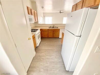 5982 Jagged Cut St unit 103, Henderson, NV 89011 - photo 5