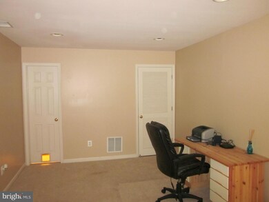 20863 Rockingham Terrace, Sterling, VA 20165 - photo 5