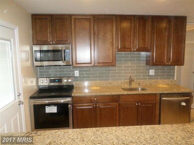 806 Larch Ave, Takoma Park, MD 20912 - photo 5