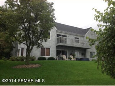 515 515 Clausen Dr, Albert Lea, MN 56007 - photo 2