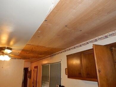 8139 S 200 W, Poneto, IN 46781 - photo 4