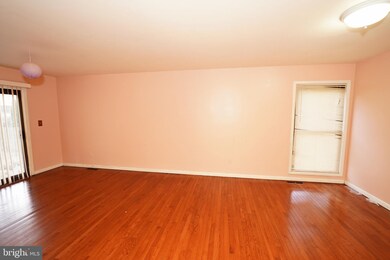 3 Overton Rd, East Windsor, NJ 08520 - photo 3