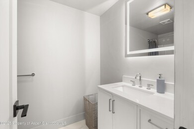 304 Waterview Dr, Snowmass, CO 81654 - photo 7