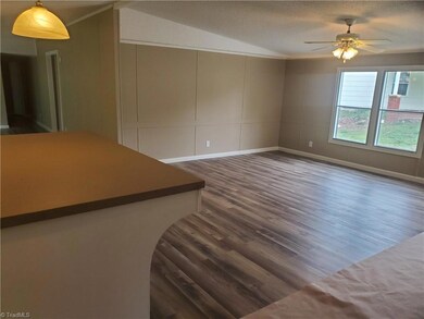 3746 Whitaker Rd, Asheboro, NC 27205 - photo 4