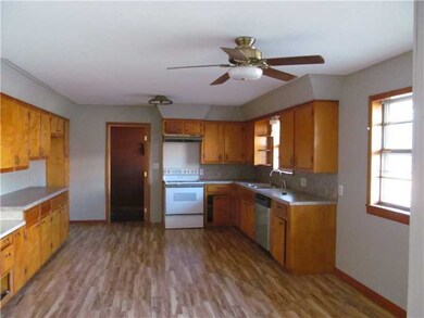 712 E Parks St, Prairie Grove, AR 72753 - photo 3