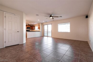 Living room with ceiling fan