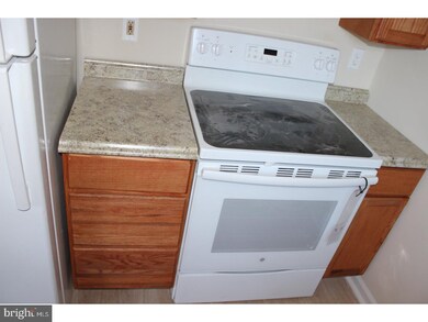 839 W Tioga St, Allentown, PA 18103 - photo 5