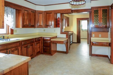 100 Maple St, Greenfield, MA 01301 - photo 3