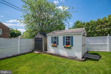 805 N 26th St, Reading, PA 19606 - photo 7